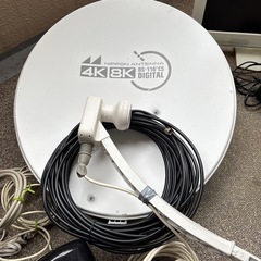 液晶テレビ、BSアンテナ、地デジブースター機能付きアンテナ
の画像