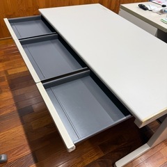 オフィス平デスク
の画像