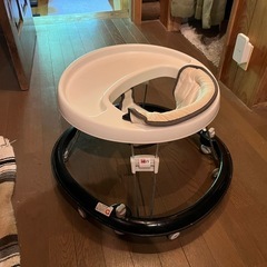 赤ちゃん 歩行器の画像