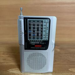9バンドラジオ