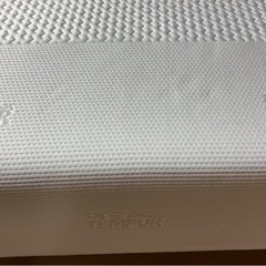 テンピュール　マットレス　セミダブル　引取りの画像