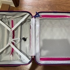 スーツケースの画像