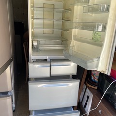 405L ファミリー用　大容量　冷蔵庫の画像