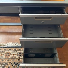 スチールデスク中古良品の画像