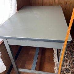 スチールデスク中古良品の画像