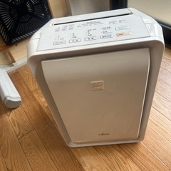 空気清浄機、加湿器