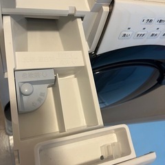 ドラム式洗濯機の画像