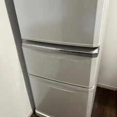 三菱ノンフロン　冷凍　冷蔵庫　2015年製　335Lの画像