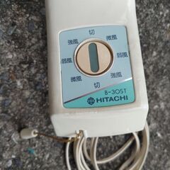 壁掛け扇風機の画像
