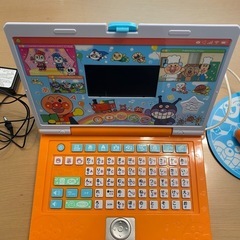 あそんでまなべる！マウスでクリック！アンパンマンパソコンの画像