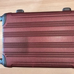 キャリーバッグ　スーツケースの画像