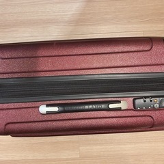 キャリーバッグ　スーツケースの画像