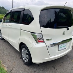 フリード 24年 車検9年6月 左側電動 ナビ Bカメラ 地デジ USB ETCの画像
