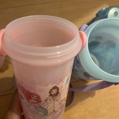 水筒の画像
