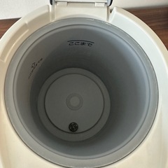 電気ポットの画像