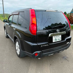 日産エクストレイル 4WDの画像
