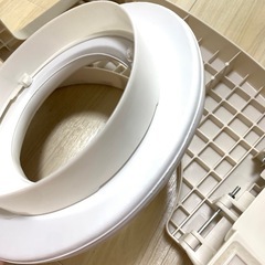 ほぼ未使用 トイトレ 補助便座 踏台セットの画像