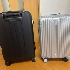 【本日12時引き取り限定】スーツケースの画像