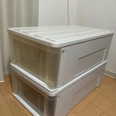 衣装ケースの画像