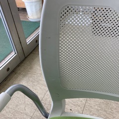 【ジモティー割引で最大15％OFF⭐️】 アイリスチトセ チェアの画像