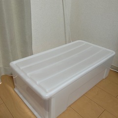 衣装ケースの画像