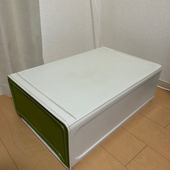 レトロ衣装ケースの画像