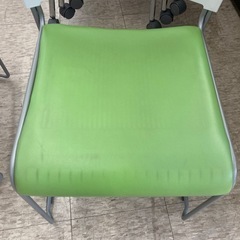 【ジモティー割引で最大15％OFF⭐️】  アイリスチトセ チェアの画像