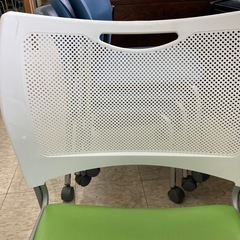 【ジモティー割引で最大15％OFF⭐️】  アイリスチトセ チェアの画像