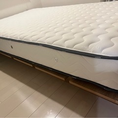 値下げしました🙆‍♀️LOWYA 木目調ローベッド＋ポケットコイルマットレスセット（セミダブル・シャビーナチュラル）の画像