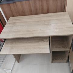 【ドリーム尾浜店】組立デスク　NA　※天板ハガレ　キズあり　高さ(H)74×幅 (W)90× 奥行(D)48(cm)の画像