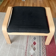 IKEA POÄNG（ポエング）オットマン
の画像