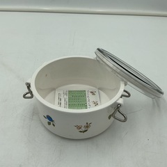 ファッションリビング　保存容器の画像