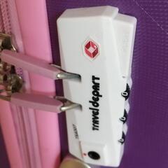 キャリーケースの画像