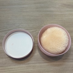 生活香彩　ボディーパウダー　100g Yakult ヤクルトの画像