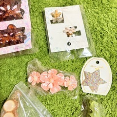 ヘアクリップ ヘアアクセサリー バナナクリップの画像