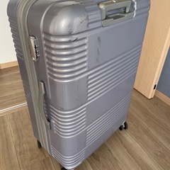 スーツケースの画像