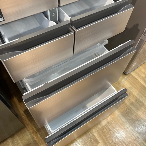 【トレファク神戸南店】HITACHI 2022年製 6ドア冷蔵庫です‼︎【取りに来られる方限定】
