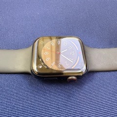 アップルウォッチSeries5 セルラーもでるモデルの画像