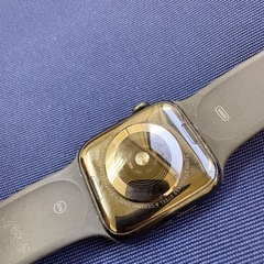 アップルウォッチSeries5 セルラーもでるモデルの画像