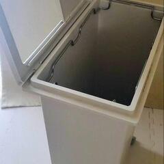 無印良品 フタが選べるごみ箱フタ付き キャスター付き 2個の画像