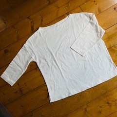 　【未使用】無印　天竺編みボートネック七分袖Ｔシャツの画像
