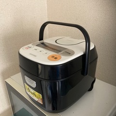 炊飯器の画像