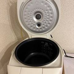 炊飯器の画像