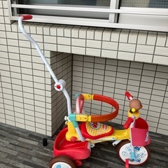 折りたたみ三輪車アンパンマンの画像