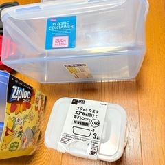 タッパー ジップロックコンテナ お弁当箱 の画像