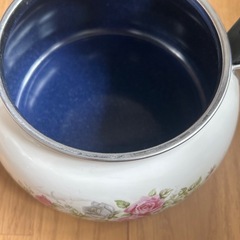 やかん　ホーローの画像