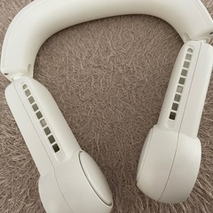 首かけ扇風機の画像