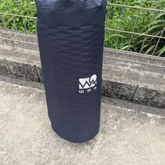 WAQ インフレータブルマット　キャンプの画像