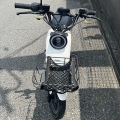 電動原付EVバイク「XEAM NIU U」の画像
