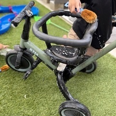 手押し 三輪車の画像